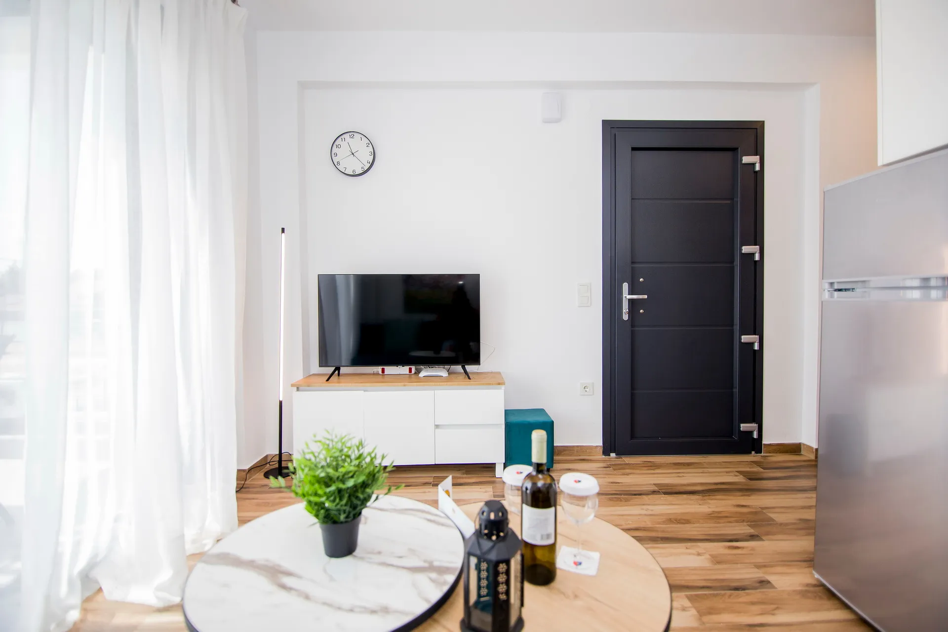 Tiara Holidays - Olympiada Residential Complex & Villas - One Bedroom Apartment with Pool Access - living room.webp